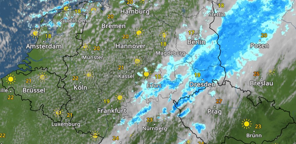 Regenradar, auf dem man sieht dass die Wolken so langsam über Berlin  durchziehen und hoffentlich zum Grillen ab 19h der Himmel wieder aufklart.
(Bild von wetteronline.de)