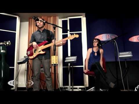 Spain performing "Spiritual" on KCRW