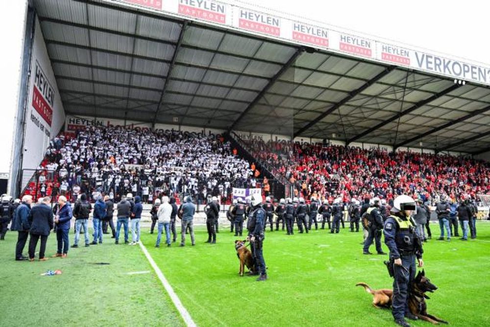 Foot : En Belgique, le Beerschot déclare forfait après l'interruption du derby face au Royal Antwerp