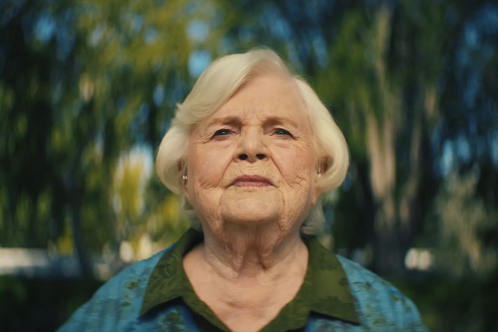 June Squibb in THELMA