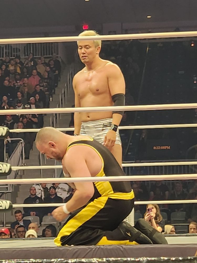 Eddie vs. Okada in Toronto, 2024