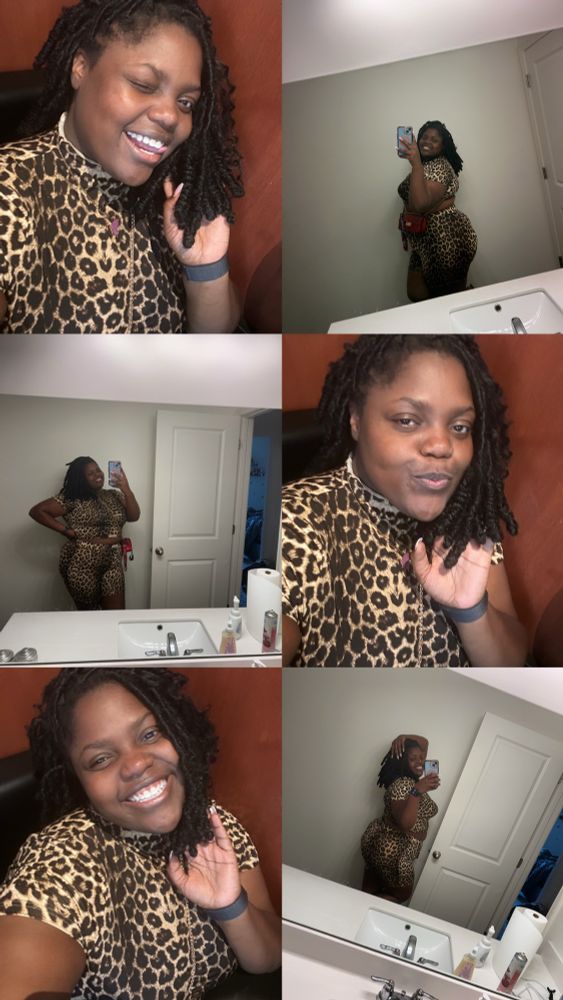 Selfies and mirror flicks in cheetah