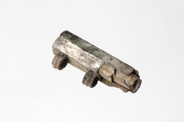 The amulet with the thin silver foil 