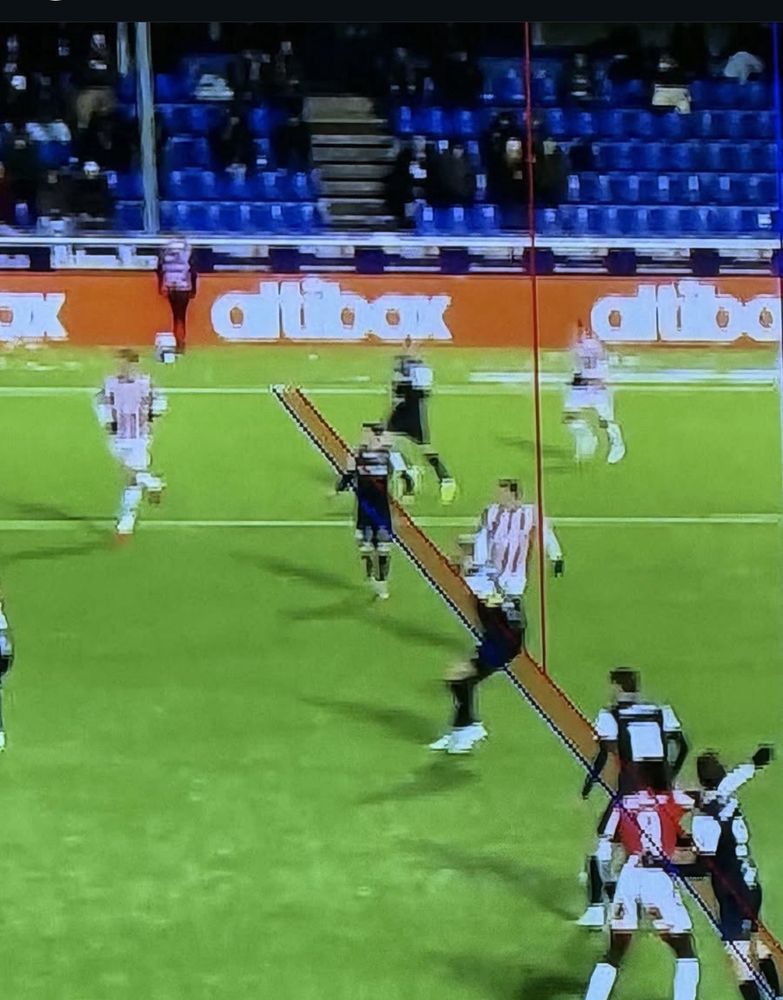 Bilete av "linjene" som dømmer bort mål for Tromsø.