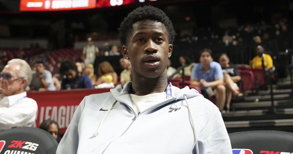 VJ Edgecombe says he has 'no fear at all.' He proved it in return for Summer Sixers