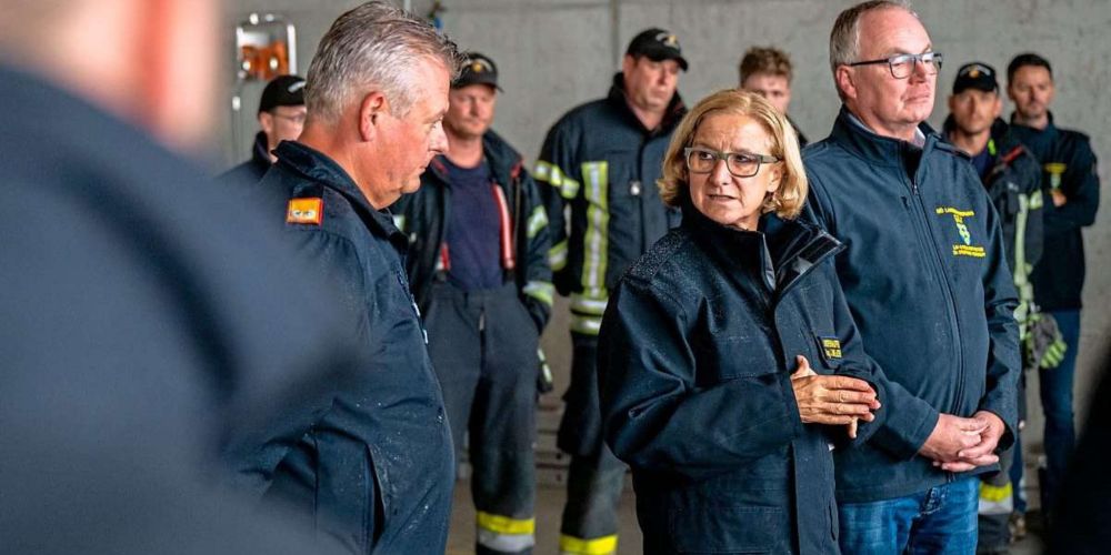 Mikl-Leitner kritisiert ÖBB für Ersatzverkehr auf Westbahn: "Die Straßen sind frei"