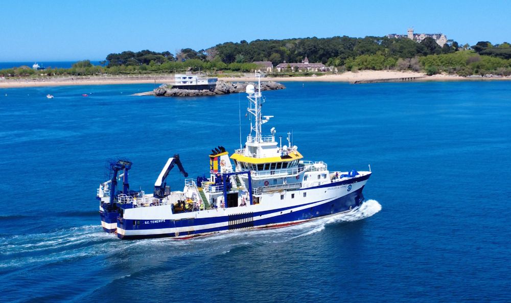 Buque oceanográfico Ángeles Alvariño iniciando la campaña frente a las costas de Santander | IEO
