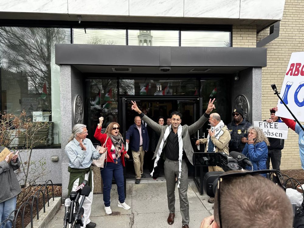 Mohsen Mahdawi outside the courthouse - COLIN FLANDERS ©️ SEVEN DAYS