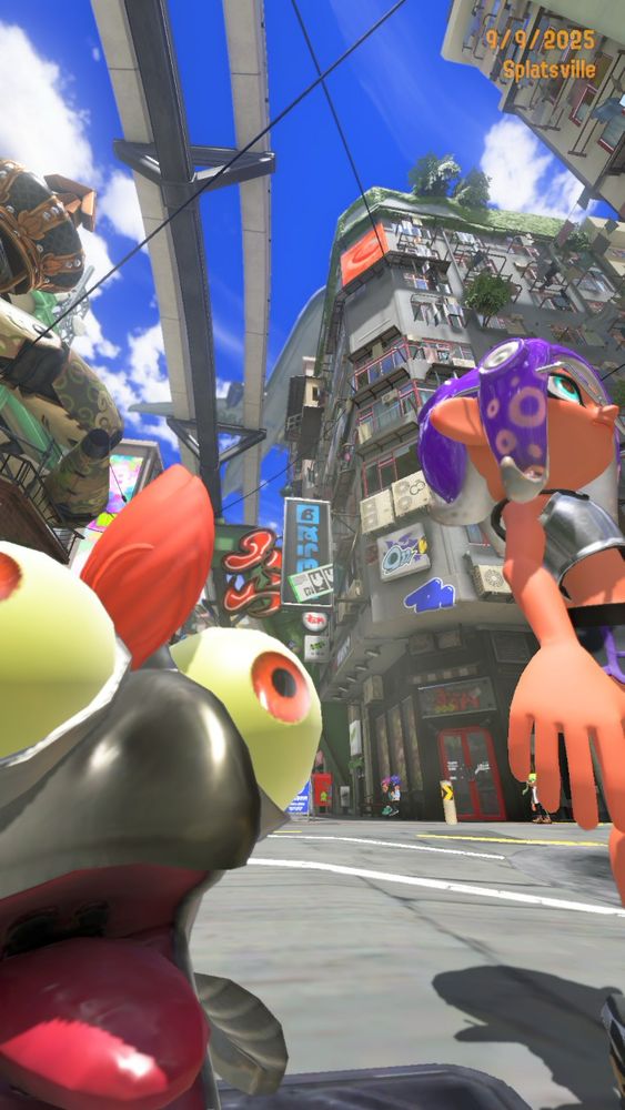 buddy: "LOOOOOOOOKATMEEEEE"