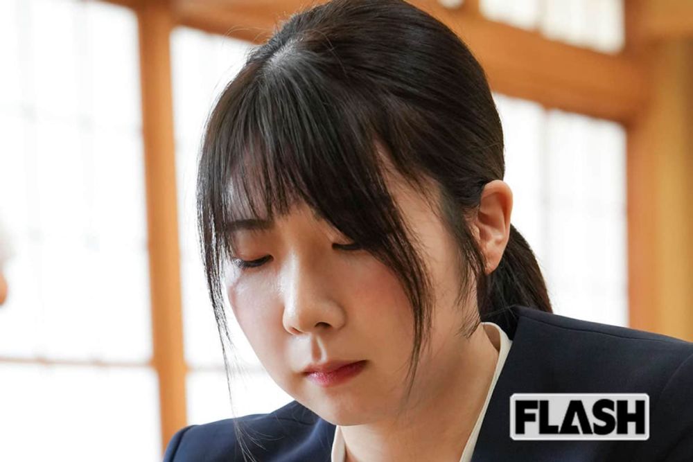 初の女性棋士誕生なるか――西山朋佳女流三冠が挑むプロ編入試験「女に負けるのは許されない空気があった」男性棋士に初めて勝った中井広恵女流六段が語る“悲願” - Smart FLASH/スマフラ[光文社週刊誌]