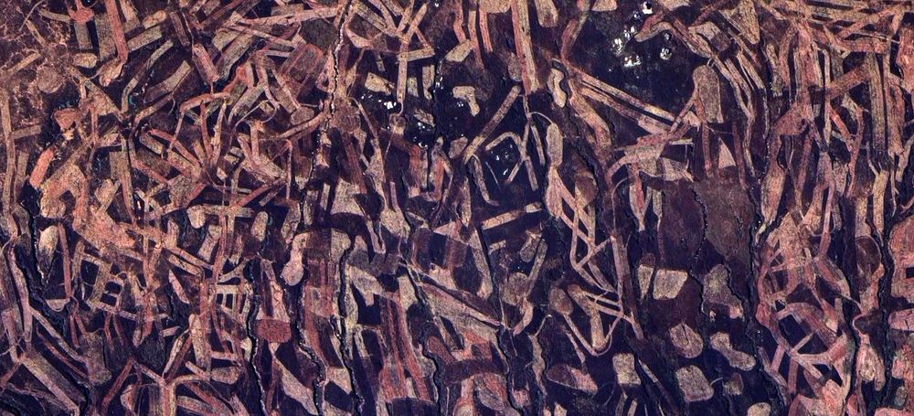Detail satellite view from Google Maps of a section of the Peak District, showing complex traces of (presumably) some form of farming activity, reminiscent of an abstract painting.