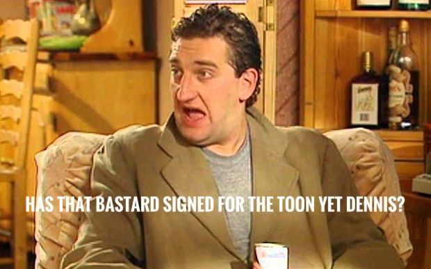 Oz (Played by Jimmy Nail in 'Auf Weidershen Pet!' (1983-2004). The text reads 'Has that bastard signed for The Toon yet Dennis?'