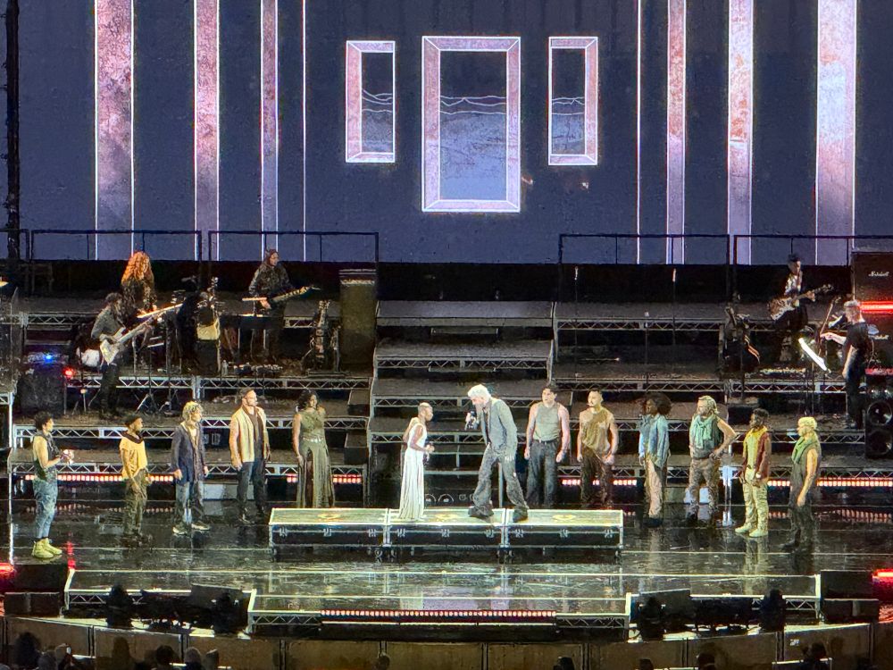 cynthia erivo as jesus christ and adam lambert as judas in jesus christ superstar 