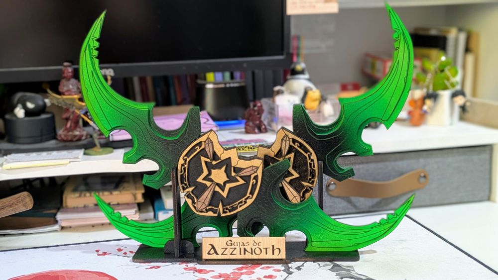 Gujas de Illidan en soporte cruzado