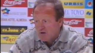 Entrenador con soluciones genital-balísticas.