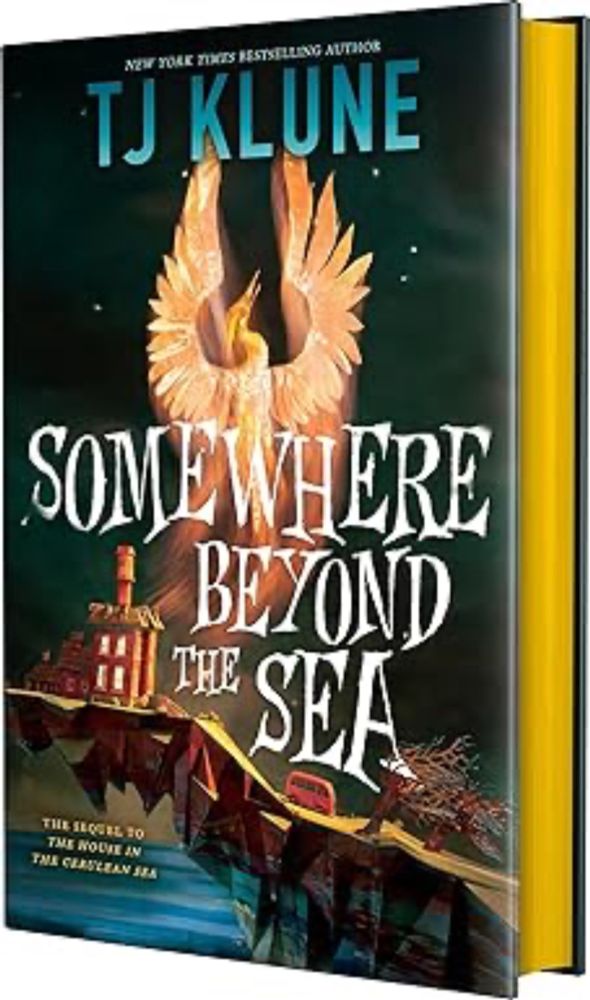 Amazon.com: Somewhere Beyond the Sea (Cerulean Chronicles, 2): 9781250881205: Klune, TJ: Libros