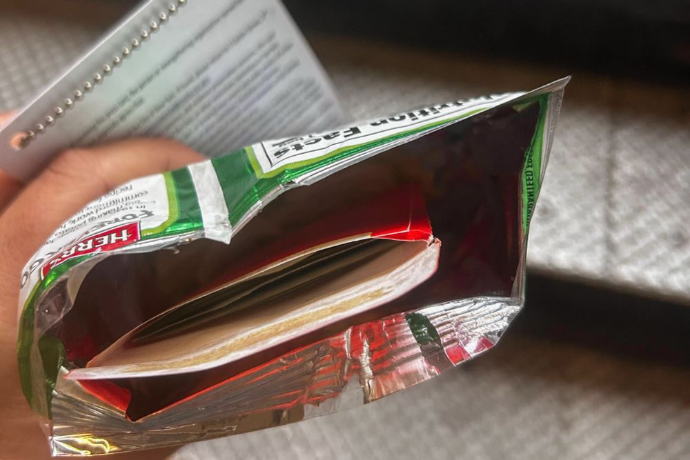 header image - Eric Adams Advisor Winnie Greco Handed a CITY Reporter Cash Stuffed in a Bag of Potato Chips
