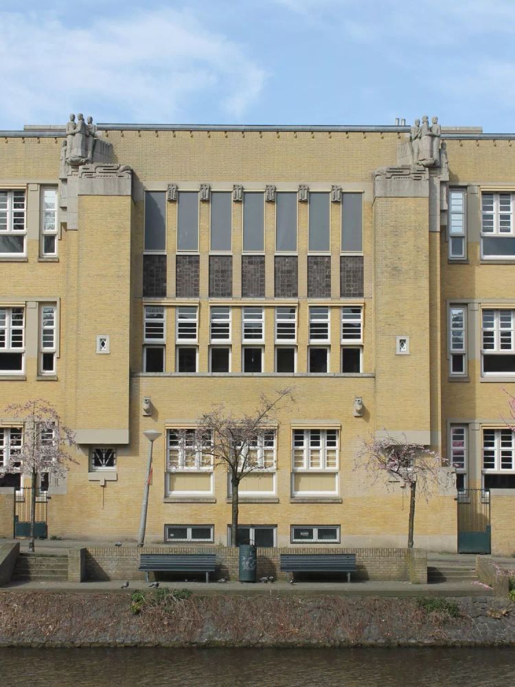 School Pieter Lodewijk Takstraat (1924)