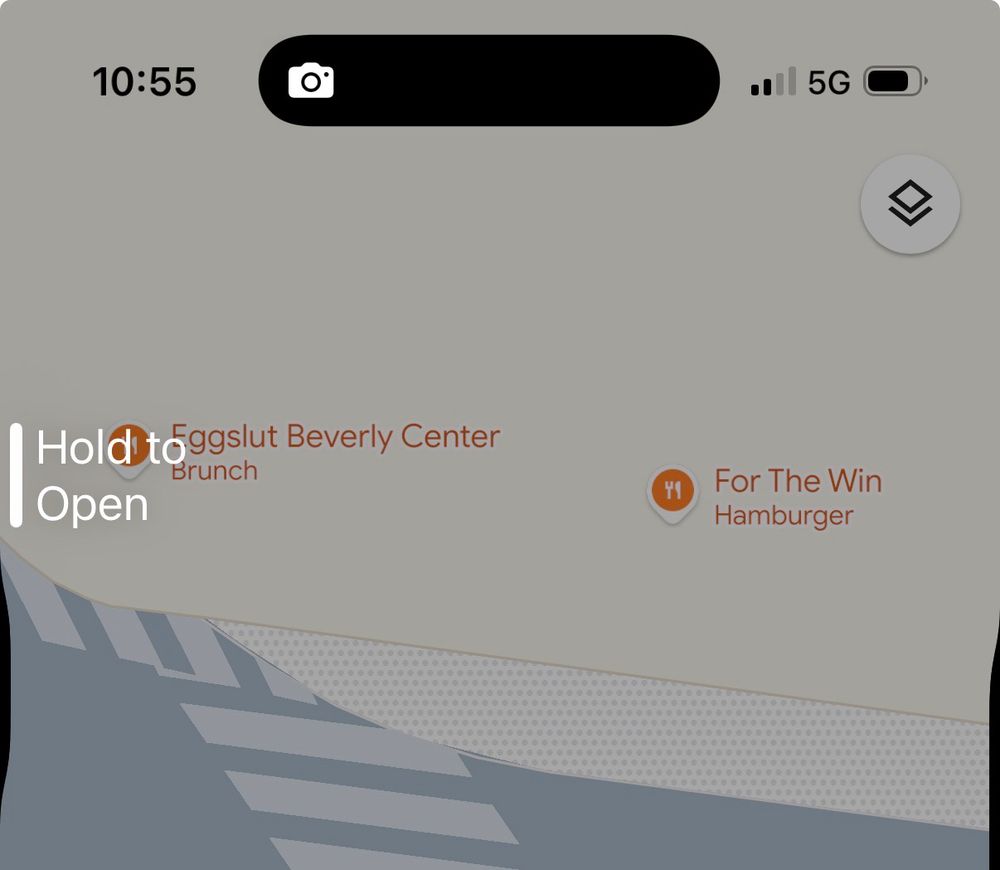 Google Maps screenshot of Eggslut Beverly Center