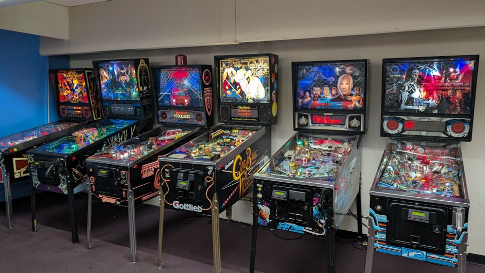 Pinball machines: Black Knight 2000, Batman Forever, Getaway, Cue Ball Wizard, Star Trek: The Next Generation, Terminator 2