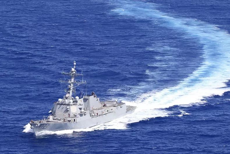 USS Sampson sails to Venezuela