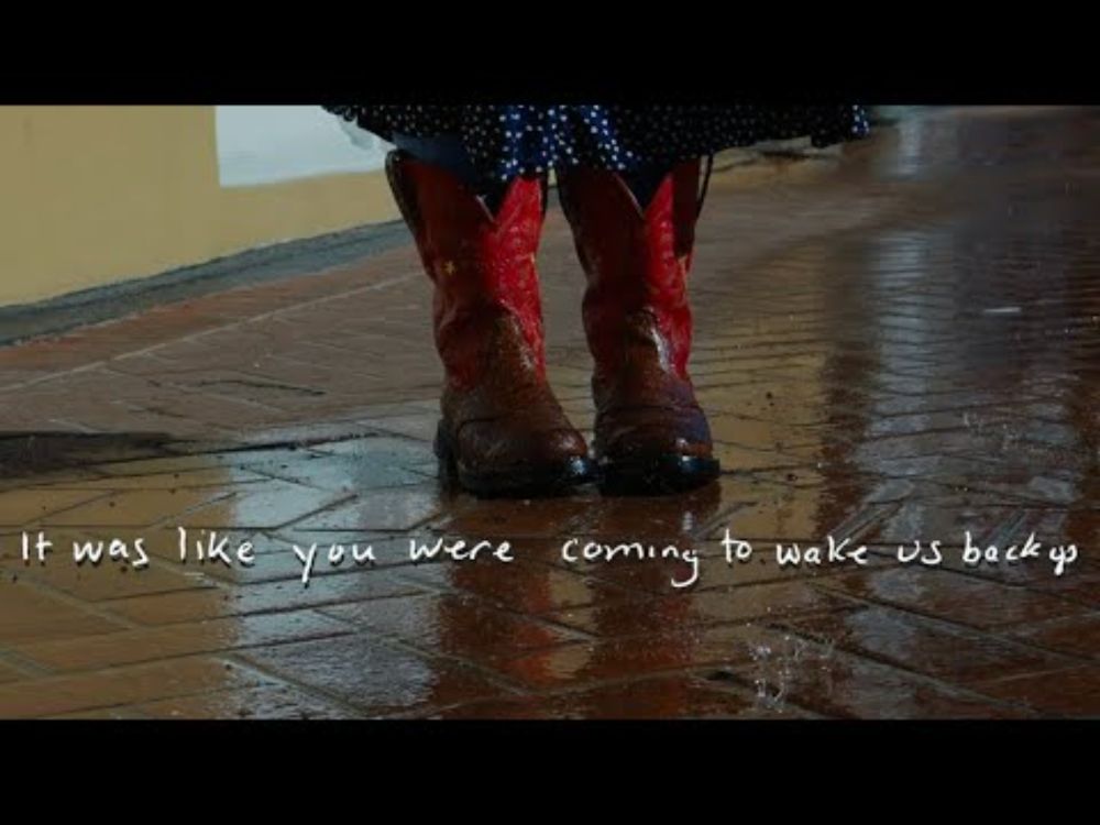 Lily Seabird – It was like you were coming to wake us back up [Official Music Video]