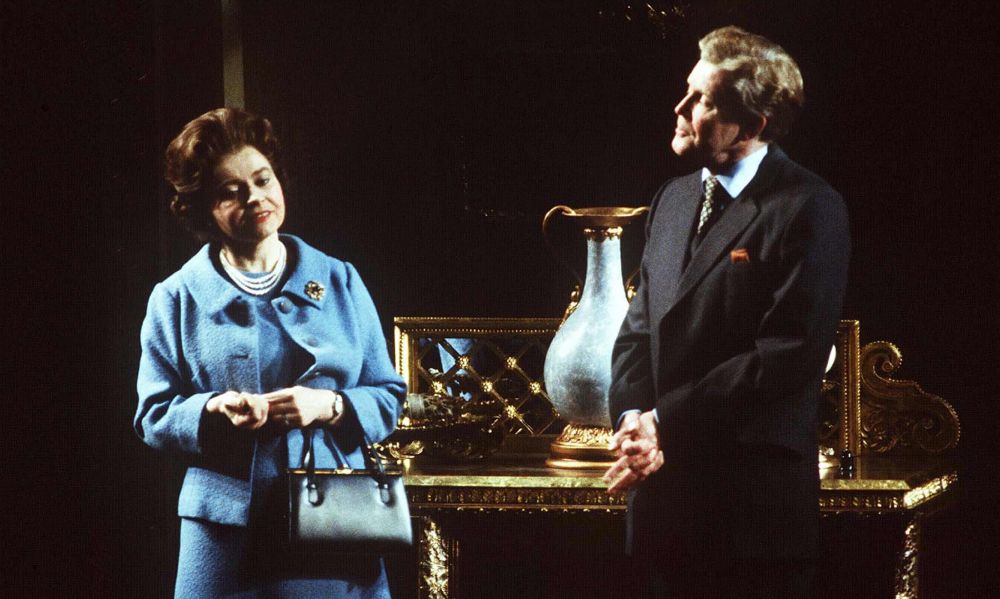 Prunella Scales as HMQ, opposite Alan Bennett as Sir Anthony Blunt in A Question of Attribution, performed (here) at the National Theatre in 1988, later adapted for TV in 1991