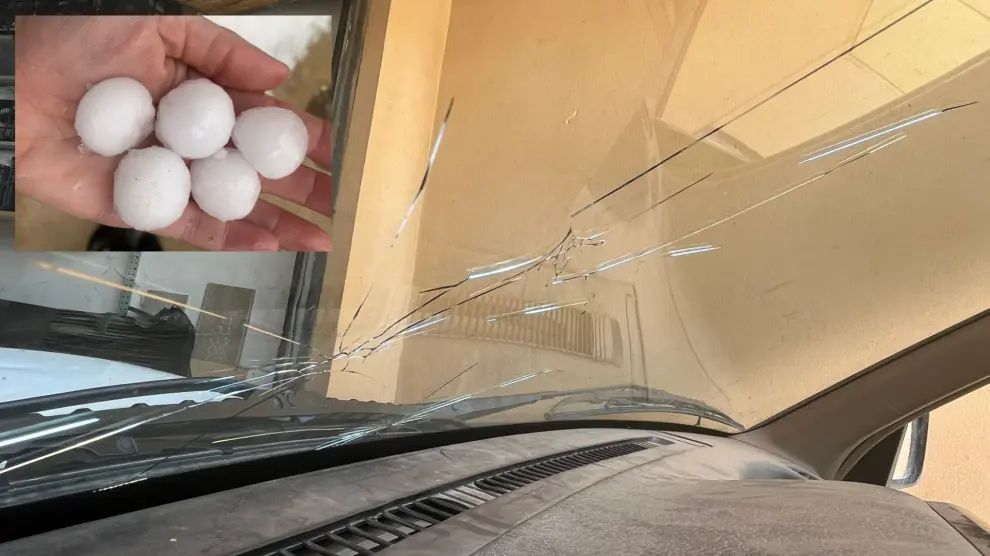 Granizo en Herrera de los Navarros (Zaragoza). Daños en lunas. 