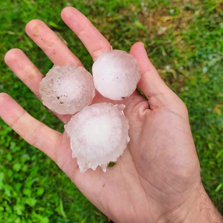 Granizo de 5 cm en La Portellada (Teruel)