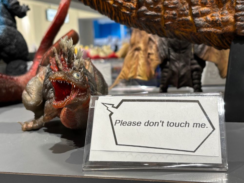 Shin godzilla baby form saying dont touch me