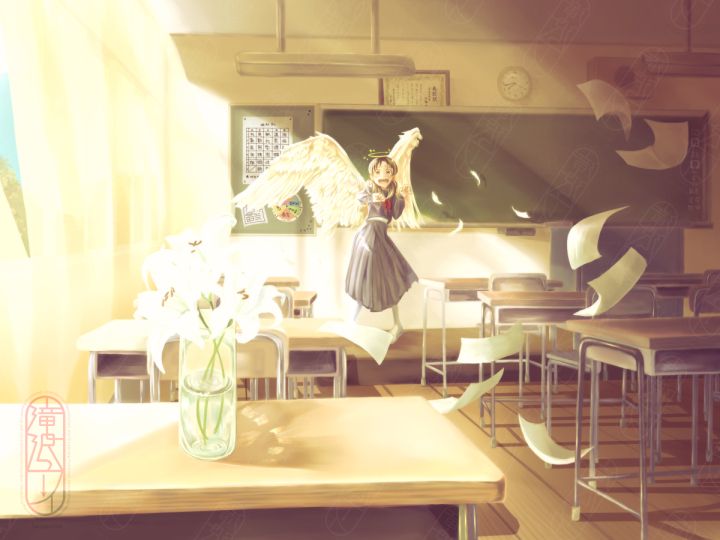 陽光の差す教室。目の前の机上には白い花が活けられた花瓶。奥には、教室の前のほうでこちらを見て驚いているセーラー服の天使。