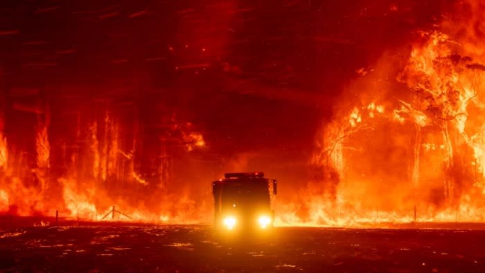 Extreme wildfires are here to stay. Can human beings really fight them?