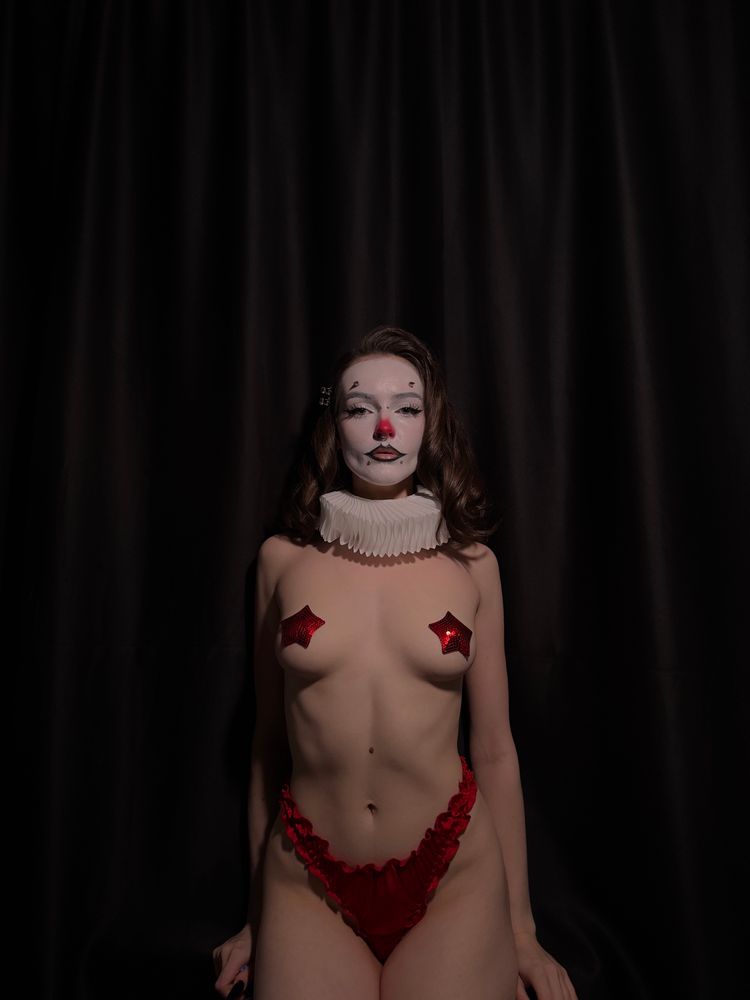 #artnude #art #clown #clownmakeup #nude #nudes #nsfw #nsfwsky #nsfwbsky #nudesky #nudebsky #bskygirls #goth #gothgirl #gothic #boobs #body #greatbody #goddes #skinny #skinnygirl #gf #creator #adult #tits #fansly #onlyfans #fanslygirl #girl #beautiful #cosplay #cosplayer #lingerie #Pastis #hot #sexy #sex #artsex #artisticnude #fetish #mommy #gothmommy