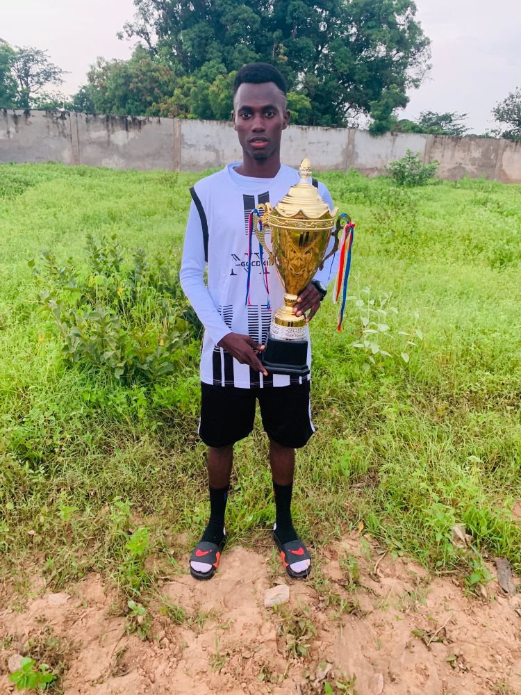 Thank the lord we won’t the trophy 