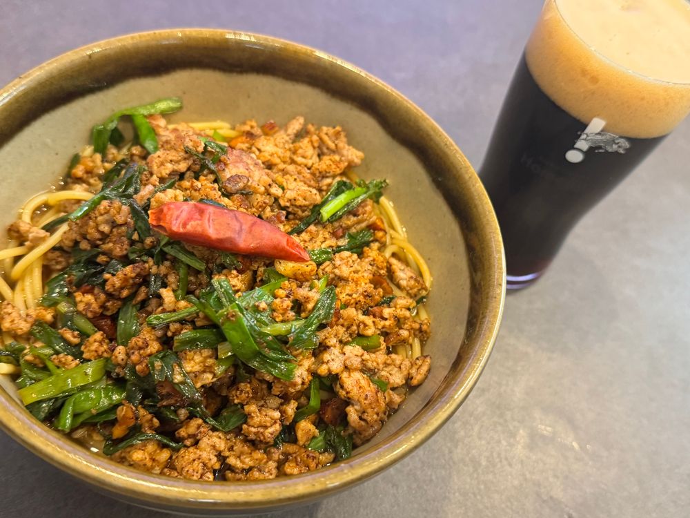 台湾ラーメン
ビール