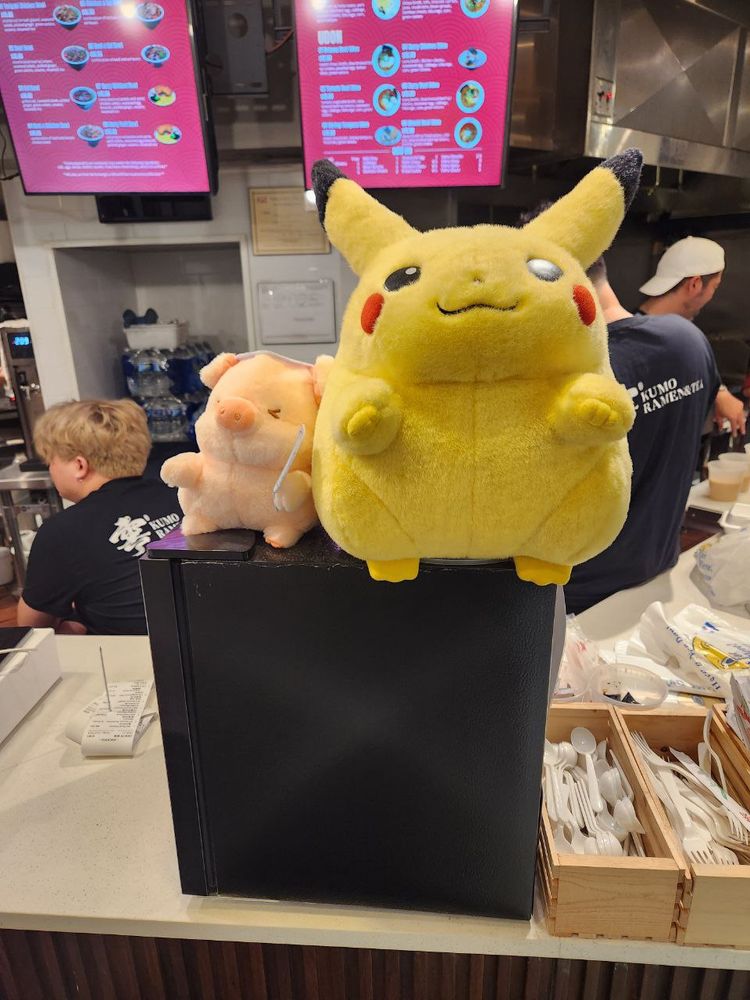 Myself and PixelMan at Bull Gogi, Food Court underneath FWA