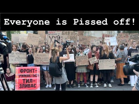 🇺🇦Kyiv Protests Tonight: Zelensky Failed us. It’s not just about one law!