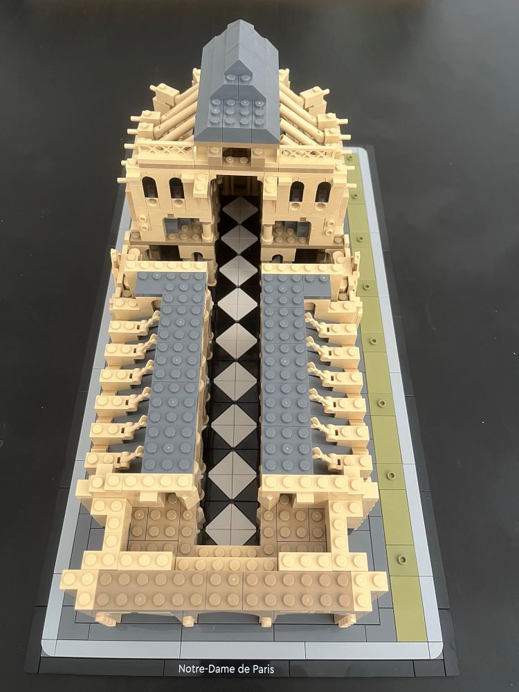 Roof added over pillars of first floor of Lego Notre Dame
