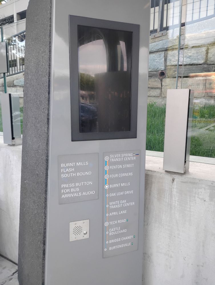Broken display for the Flash bus