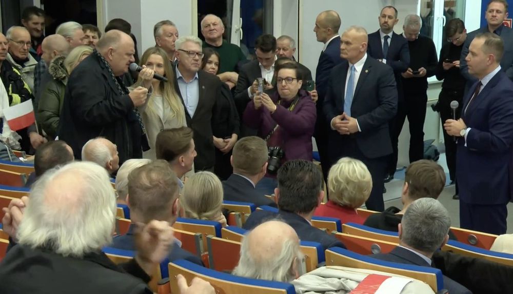 Ksiądz katolicki na spotkaniu z kandydatem Kaczyńskiego na prezydenta - Karol Nawrocki zachęca do przemocy fizycznej i agresji wobec przeciwników politycznych Kościoła Katolickiego.