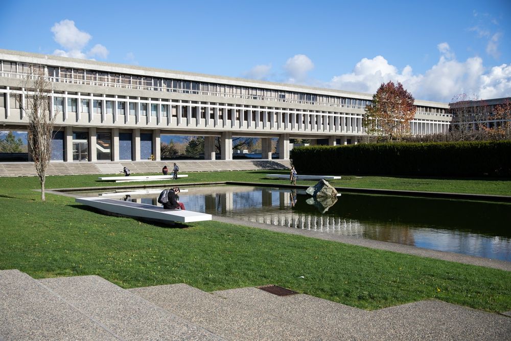 SFU's AQ reflection pond on a sunny day.