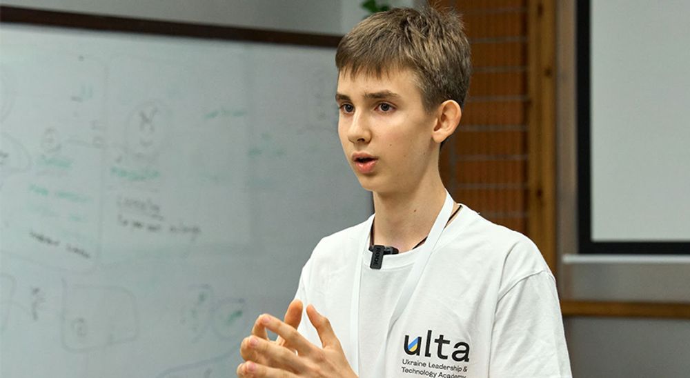 Як воно: у 17 років локалізувати курси Khan Academy, залучити $350K на проєкт і вступити до Університету Тафтса