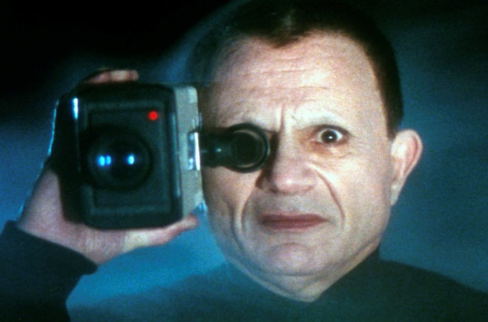 JD Vance in your bedroom I mean Robert Blake holding up a camcorder to his face in Lost Highway