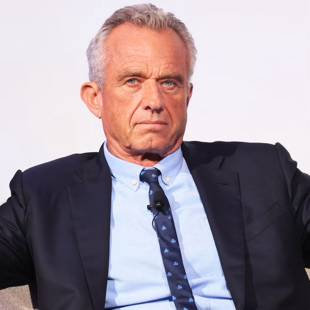 RFK Jr looking like Leland Palmer infested with the corrupting darkness of Bon within him 