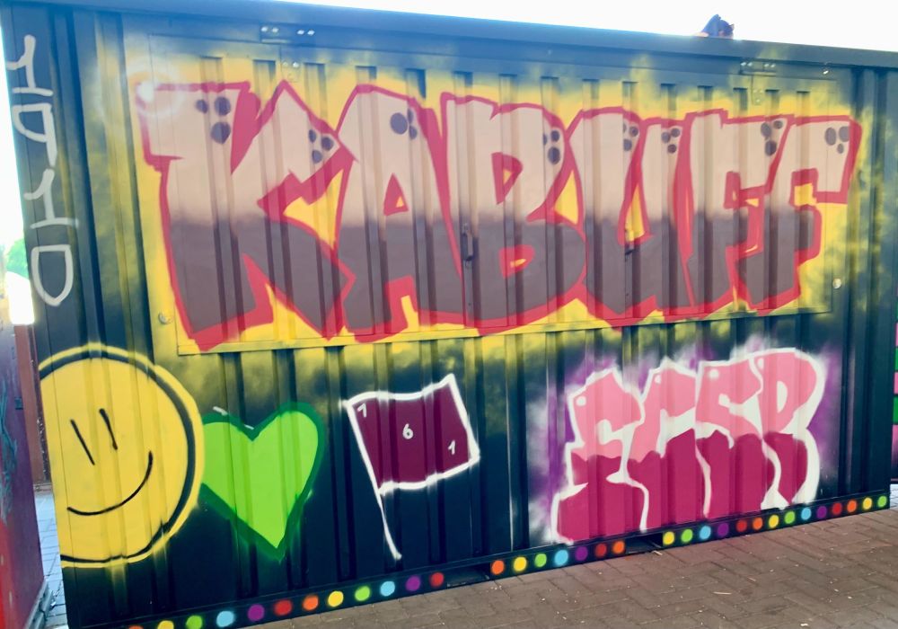 Kabuff des Supportblocks im Umlauf der Gegengerade, gegenüber dem Eingang zu D1