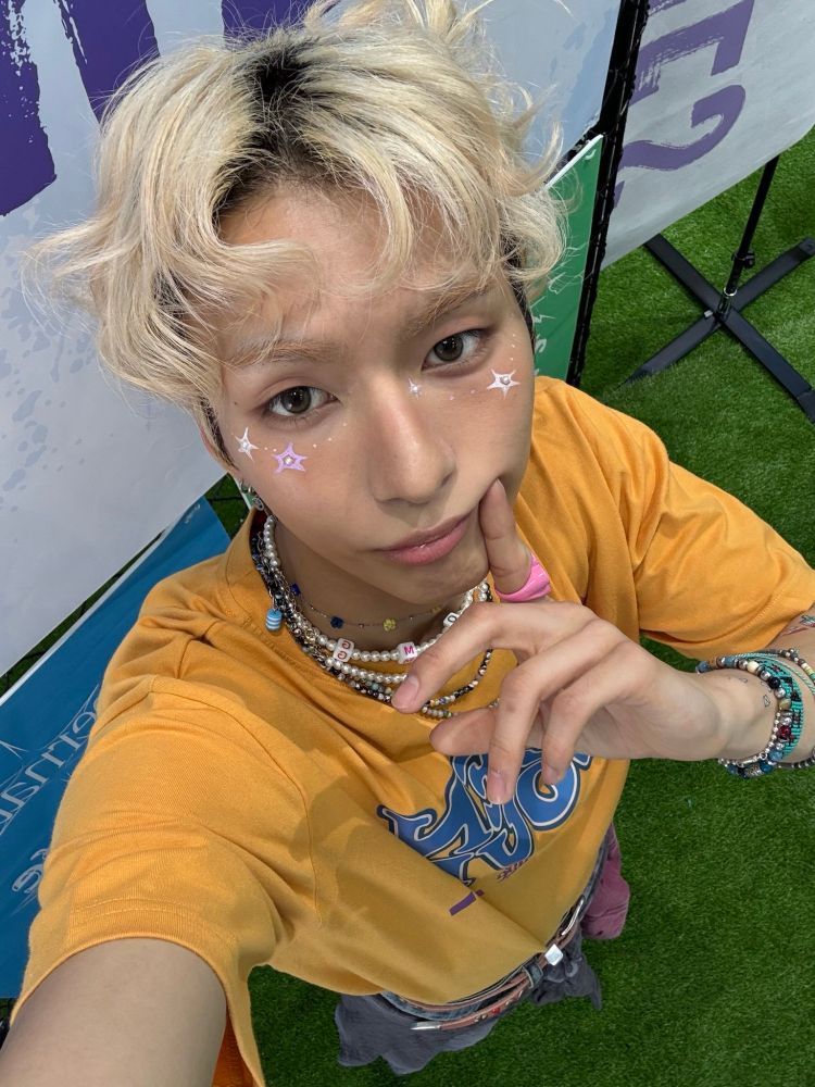 xdinary heroes' o.de