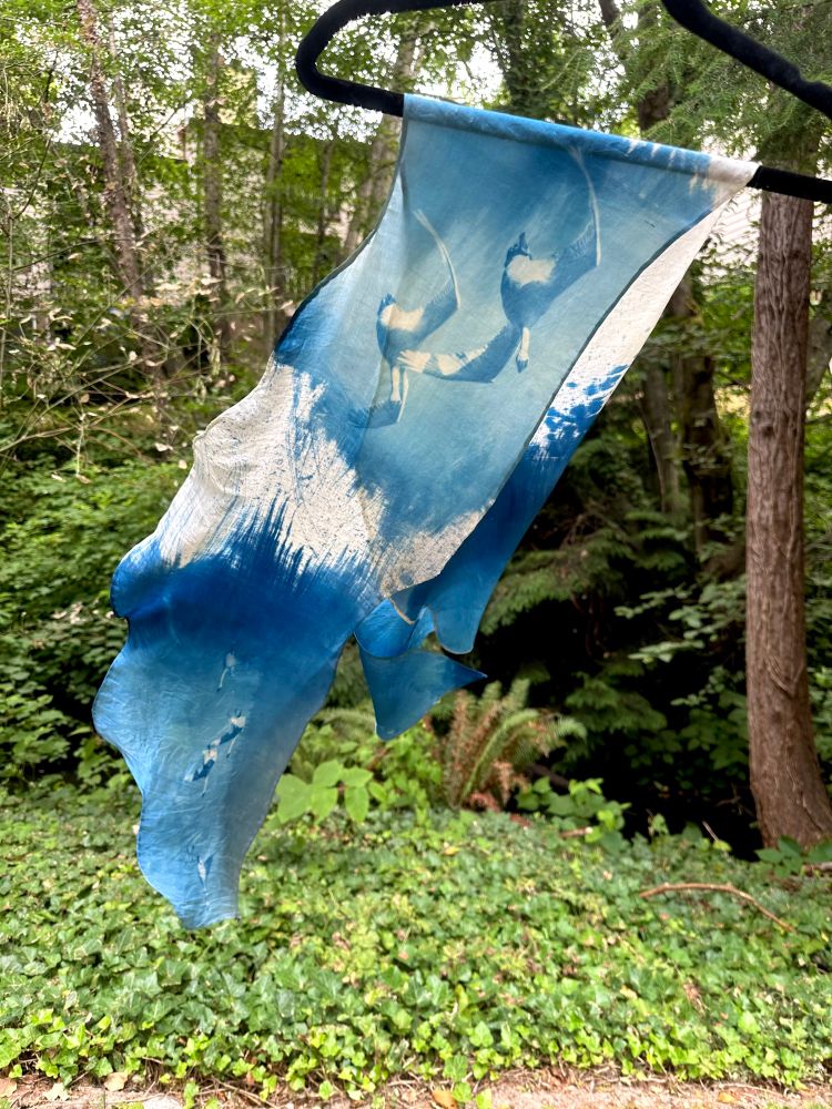 Another view of the scarf