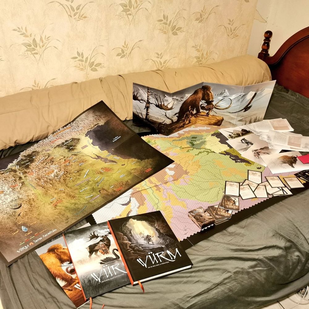 Lit sur lequel est présent du matériel wurm