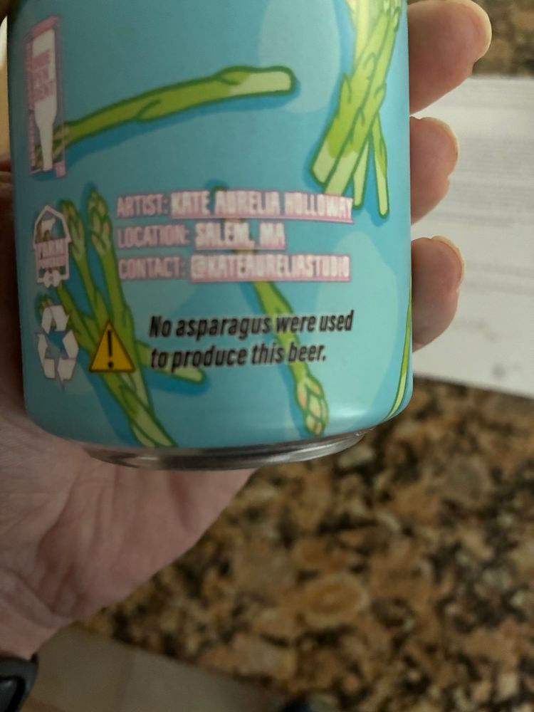 Text on can says “No asparagus were used to produce this beer”