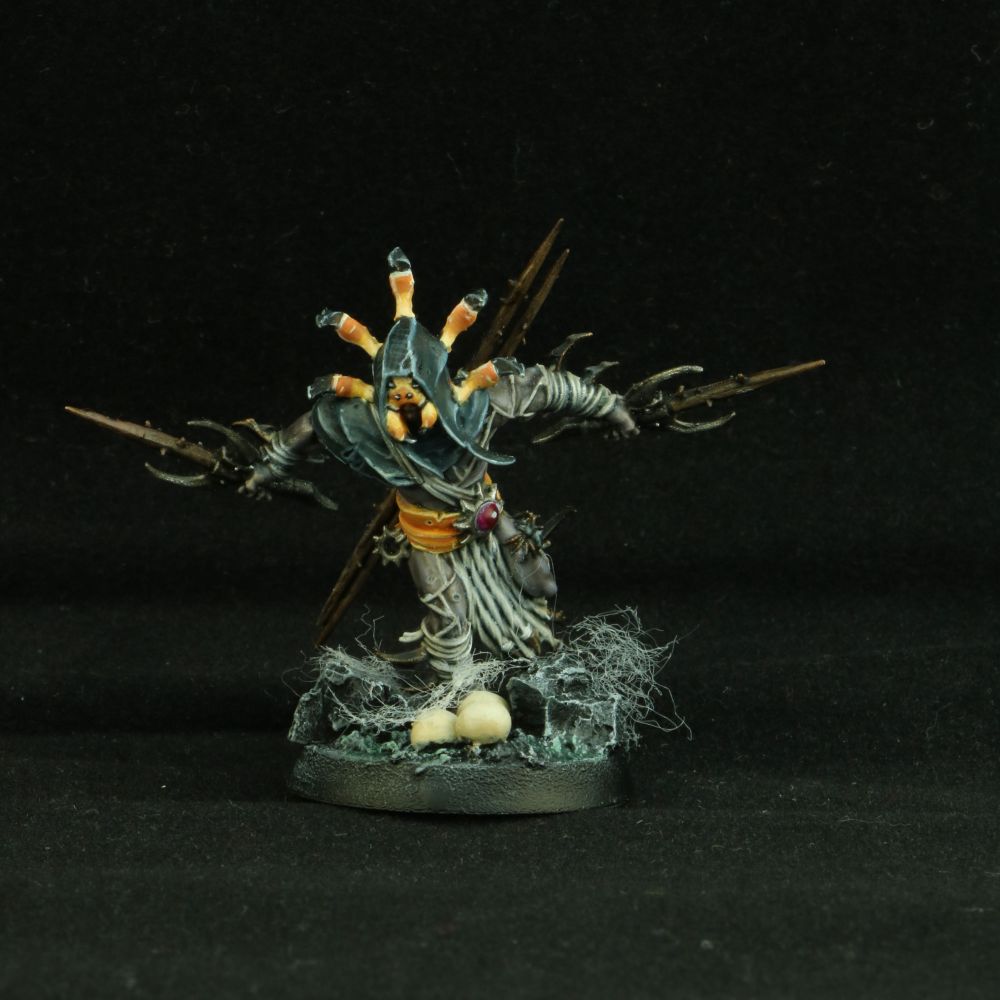 A painted mini from the Tarantulous Brood box